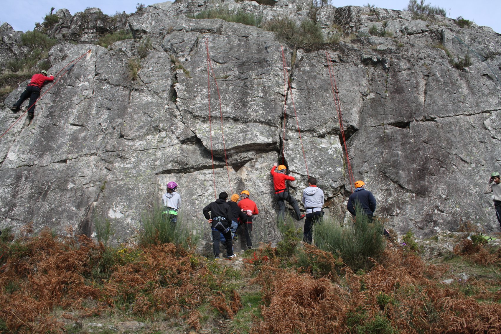 Escalada e Rappel com o Clube do Paiva